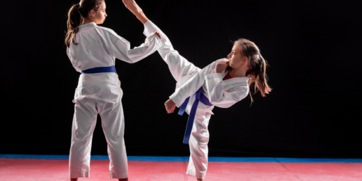 Under aktiviteten får du lära dig grunderna i taekwondo.